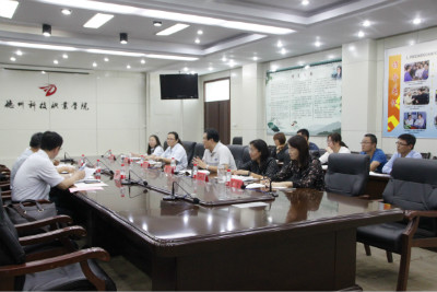 山東省教育廳專家組蒞臨學(xué)院開(kāi)展高職擴(kuò)招教學(xué)檢查