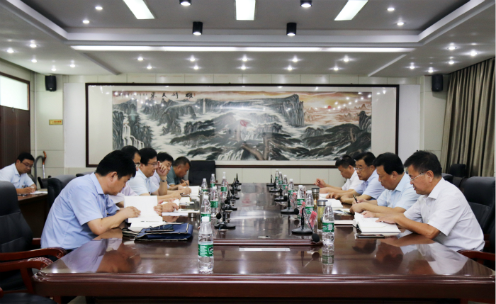 學(xué)院黨委理論學(xué)習(xí)中心組舉行8月集中學(xué)習(xí)會